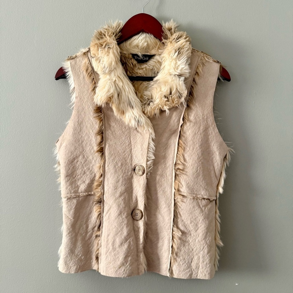 True Grit Tan Faux Fur Vest size M